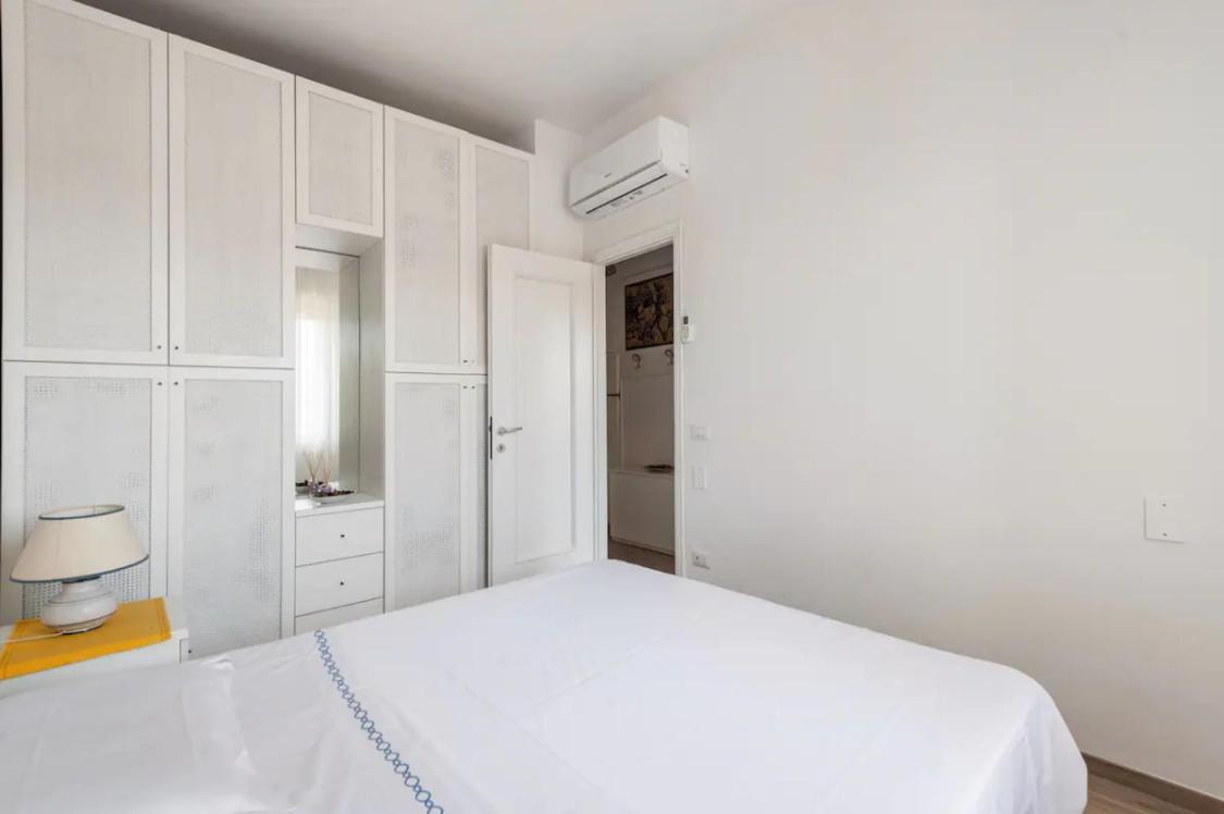 Seaside Apt Private Parking And Near The Beach Viareggio Bagian luar foto
