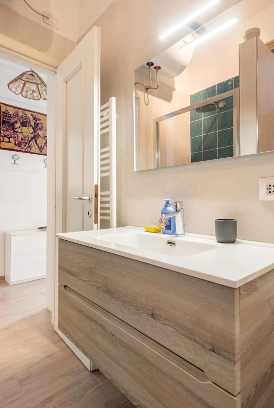 Seaside Apt Private Parking And Near The Beach Viareggio Bagian luar foto